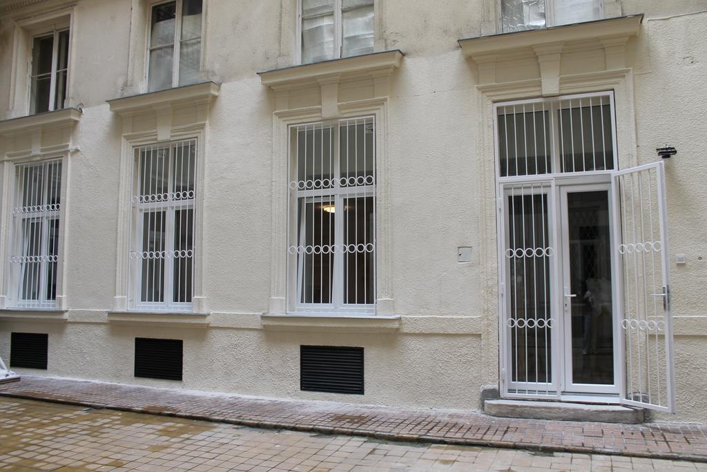 Titaru House In The City Center Of Budapest Ngoại thất bức ảnh