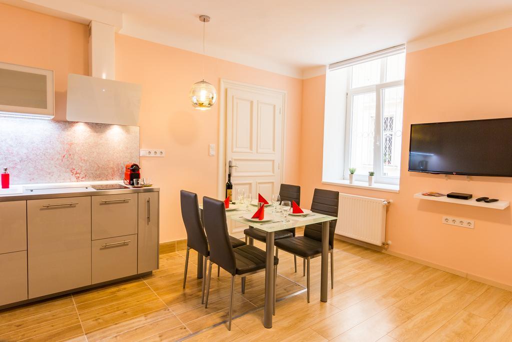 Titaru House In The City Center Of Budapest Ngoại thất bức ảnh